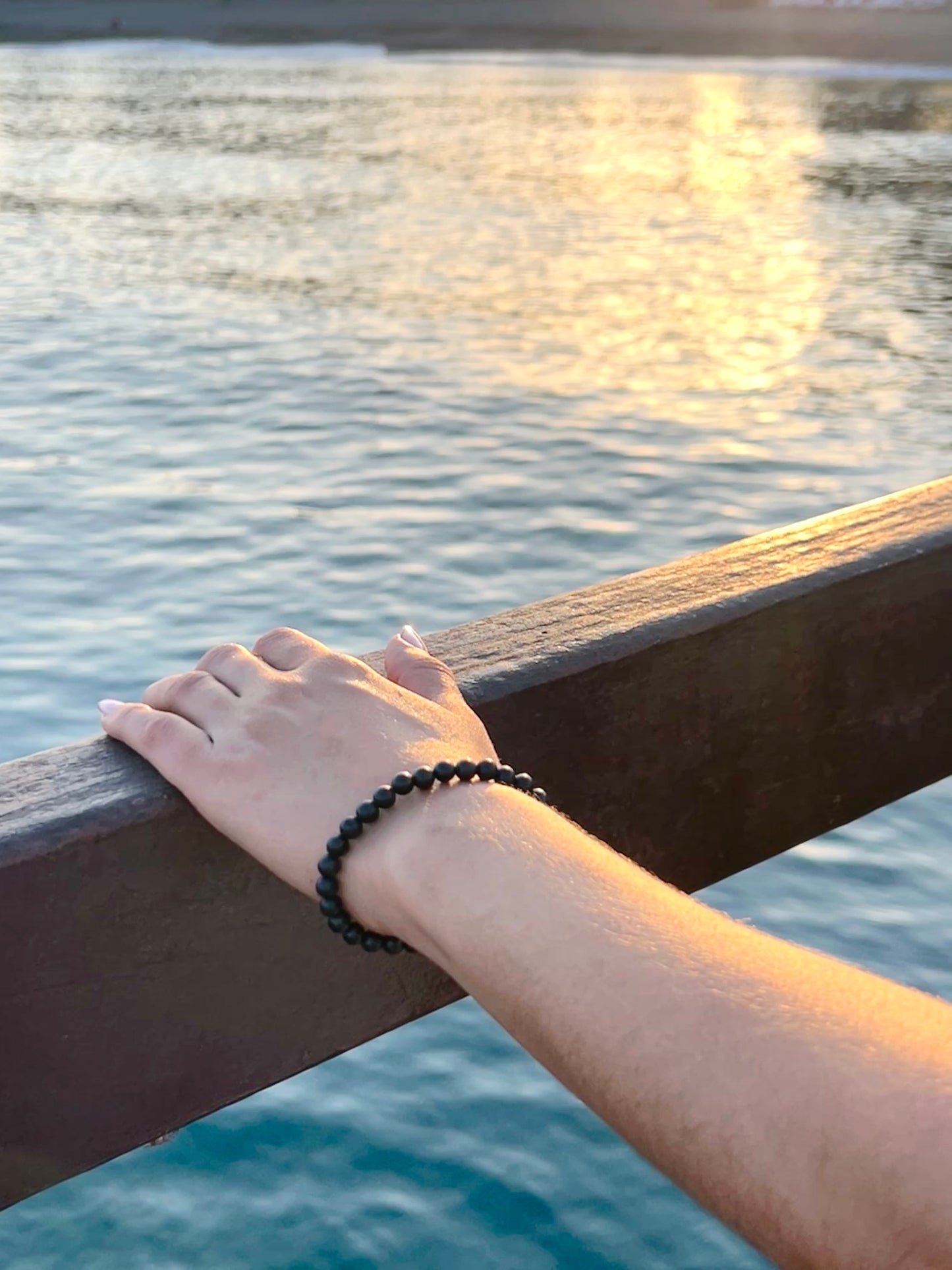 Pulsera bolitas Shungit - AristoAura
