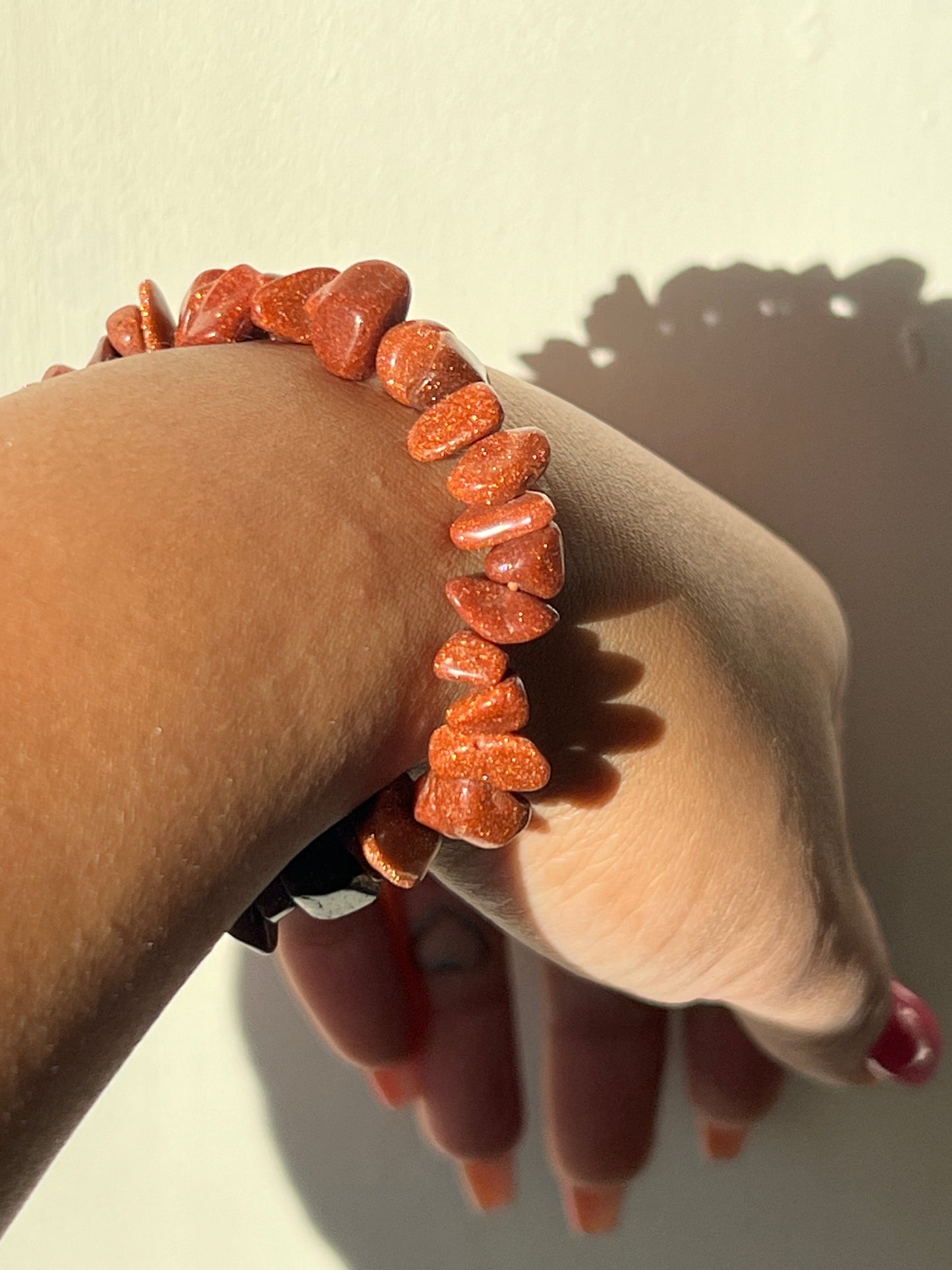 Pulsera chips Goldstone