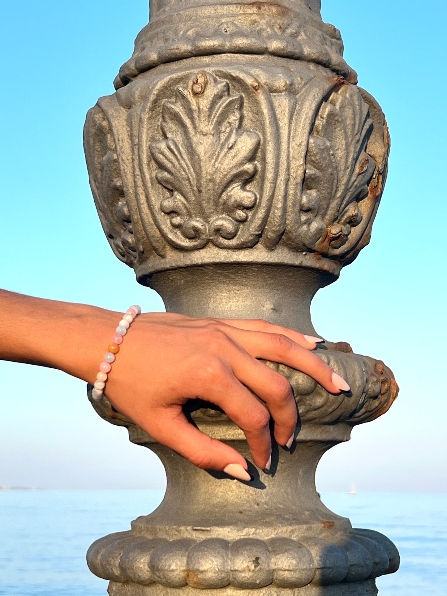 Pulsera bolitas Morganita - AristoAura
