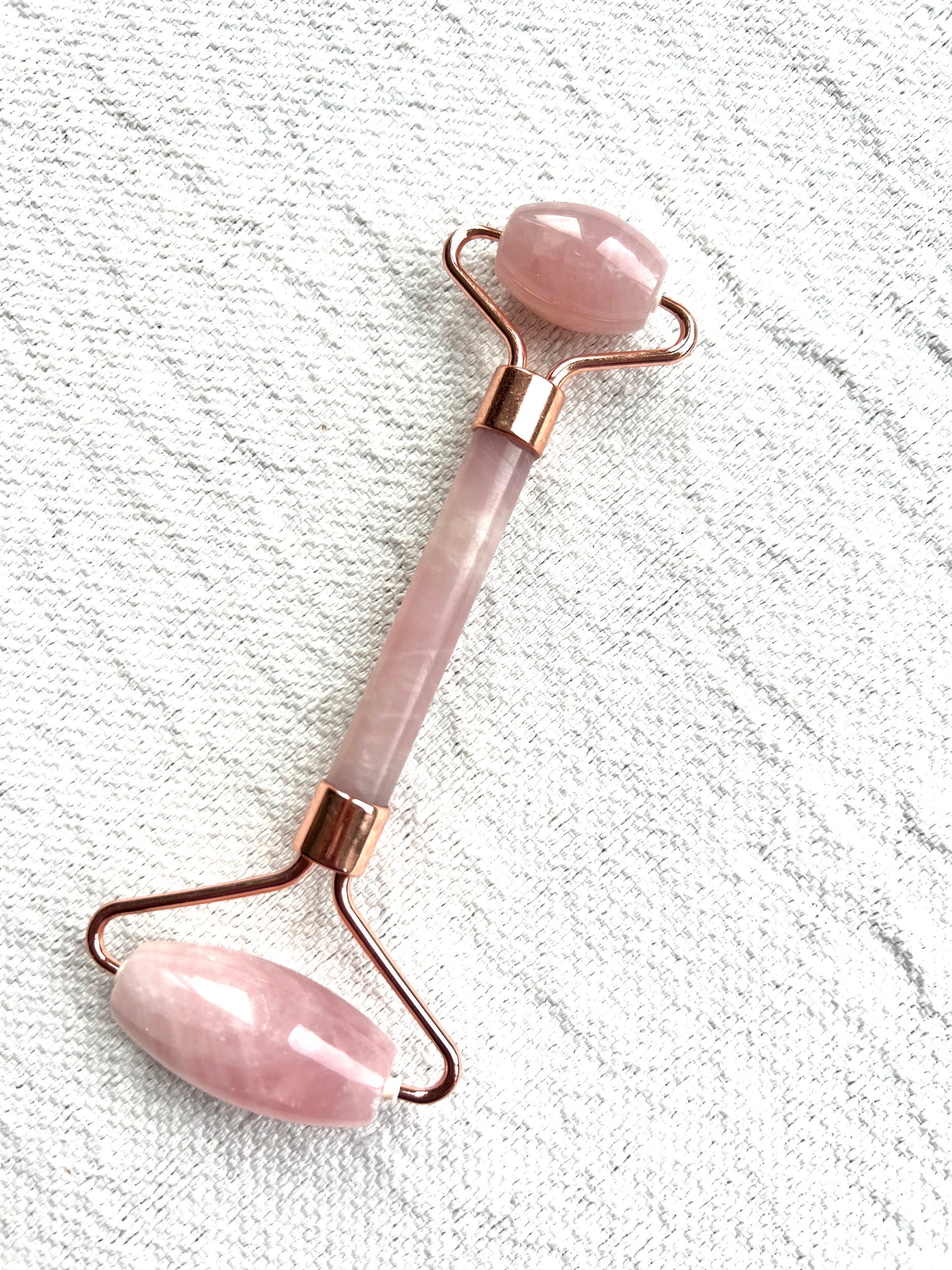 Rodillo Facial Cuarzo Rosa - AristoAura